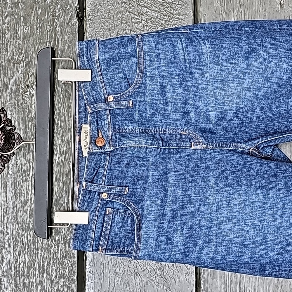 MADEWELL Jeans Petite Curvy High-Rise Skinny Jeans in Moreaux Wash - Picture 7 of 13